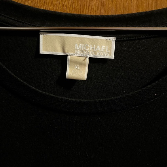 ▪️💫SALE🔥NWOT’s MICHAEL Michael Kors T-shirt XL - Picture 2 of 4